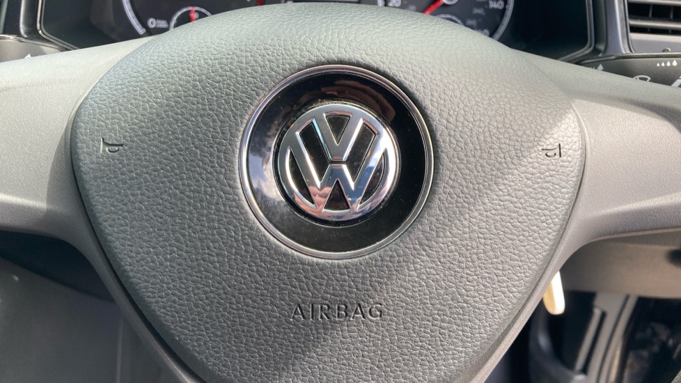 Volkswagen T-Roc 1.0 TSI S 5dr Petrol Hatchback - Image 22