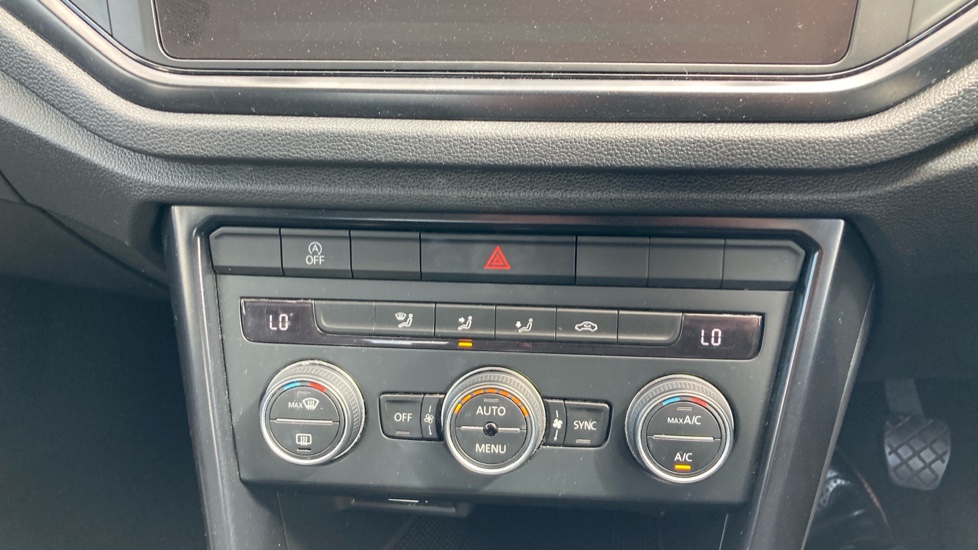 Volkswagen T-Roc 1.0 TSI S 5dr Petrol Hatchback - Image 25