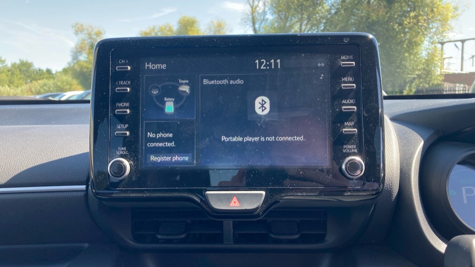 Toyota Yaris 1.5 Hybrid Design 5dr CVT Hybrid Hatchback - Image 12