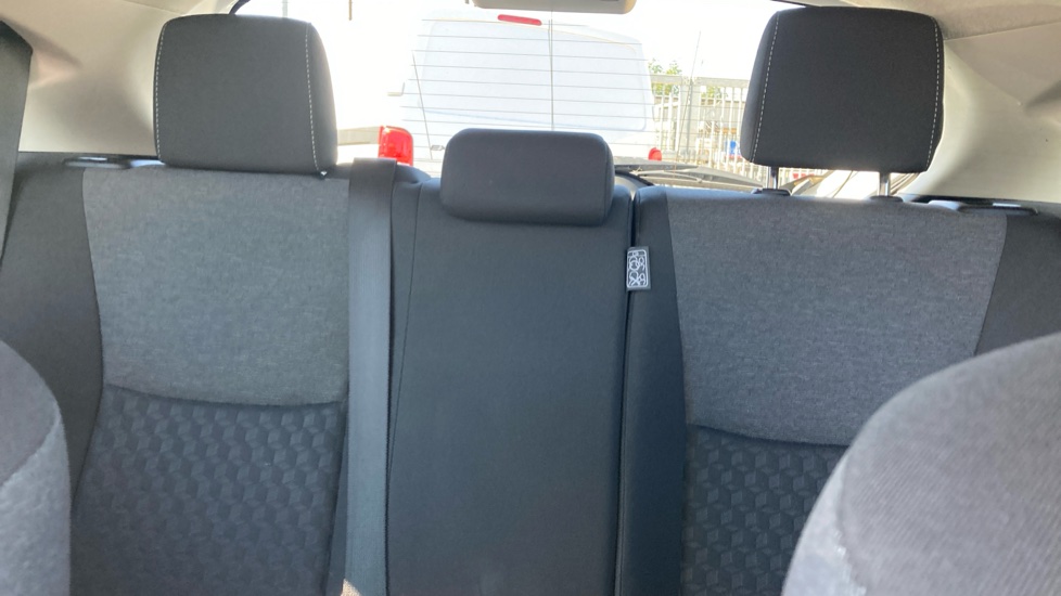 Toyota Yaris 1.5 Hybrid Design 5dr CVT Hybrid Hatchback - Image 15