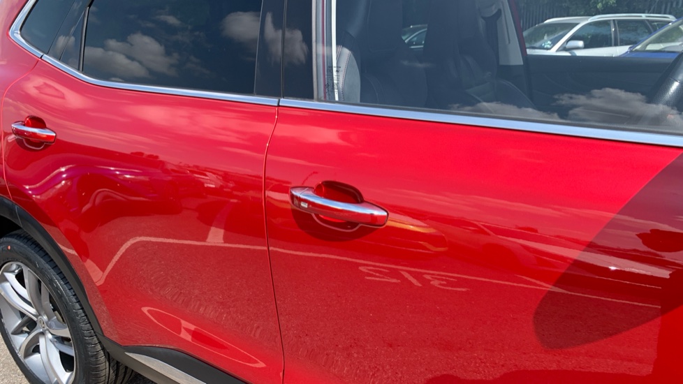 MG HS 1.5 T-GDI Exclusive 5dr Petrol Hatchback - Image 25
