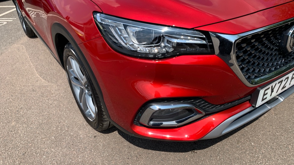 MG HS 1.5 T-GDI Exclusive 5dr Petrol Hatchback - Image 27
