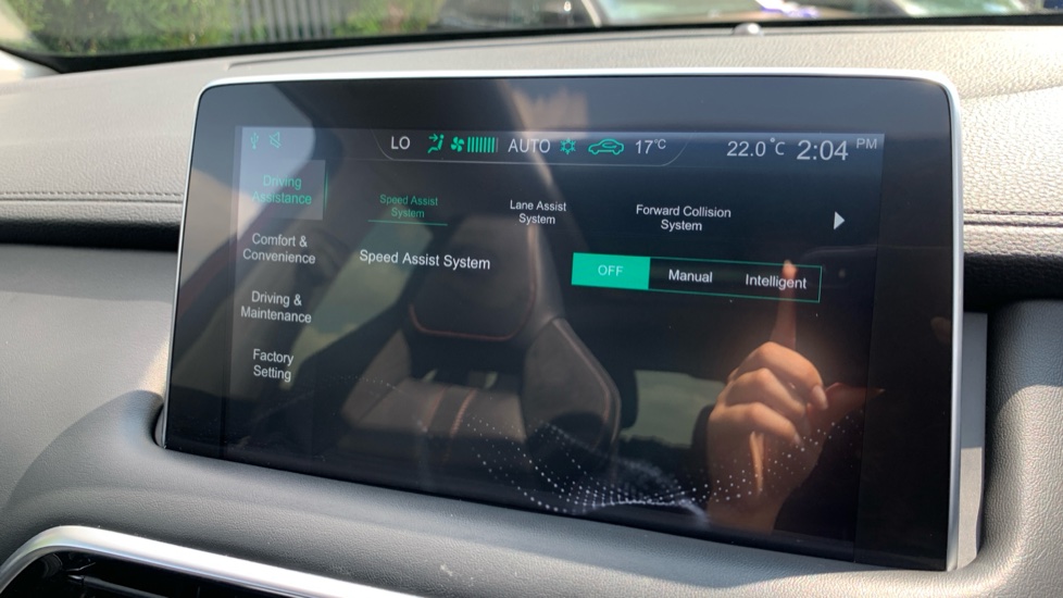 MG HS 1.5 T-GDI Exclusive 5dr Petrol Hatchback - Image 44