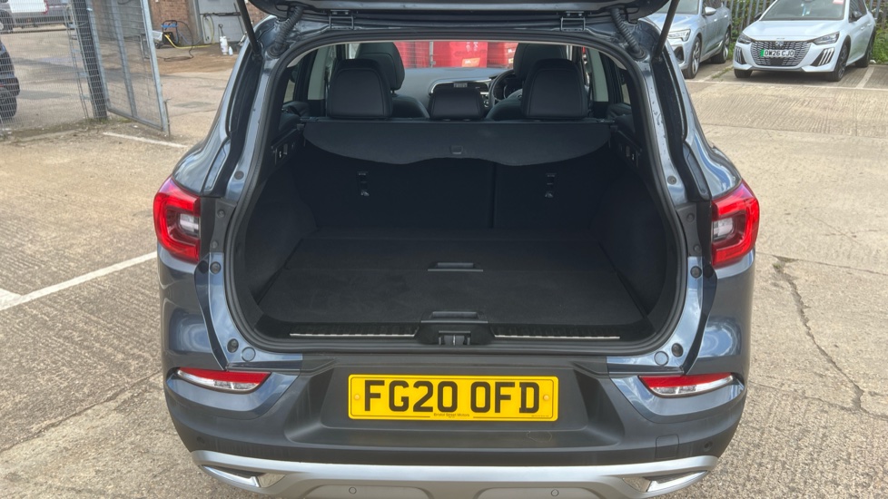 Renault Kadjar 1.3 TCE S Edition 5dr Petrol Hatchback - Image 4