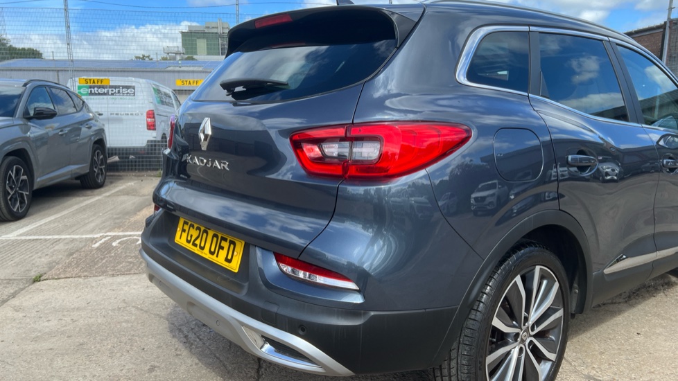 Renault Kadjar 1.3 TCE S Edition 5dr Petrol Hatchback - Image 35