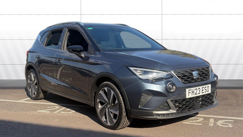 SEAT Arona 1.5 TSI 150 FR Sport 5dr DSG Petrol Hatchback - Image 1