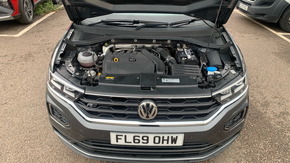 Volkswagen T-Roc 1.5 TSI EVO R-Line 5dr DSG Petrol Hatchback - Image 8