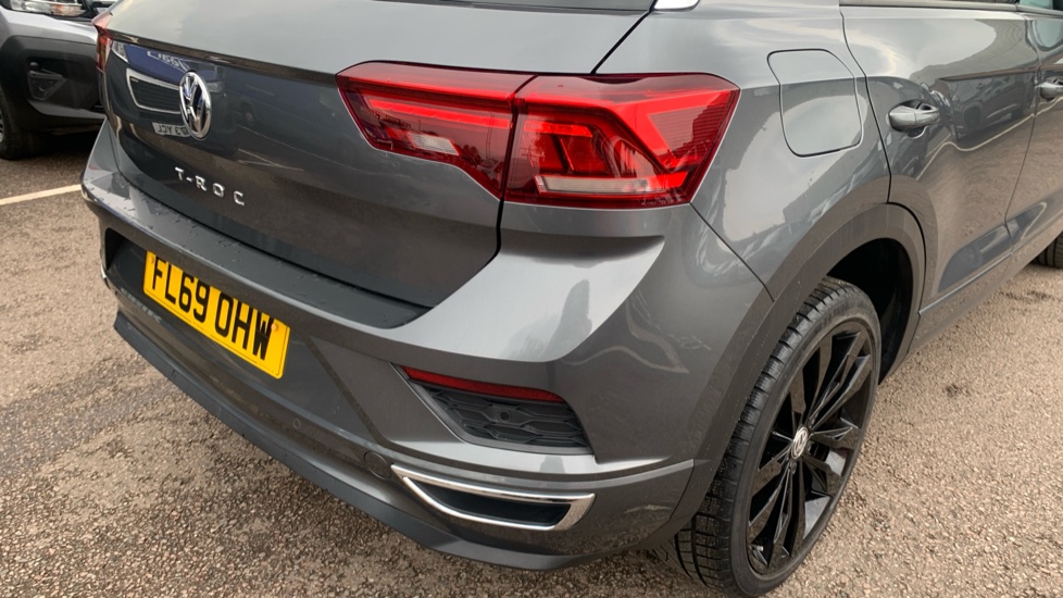 Volkswagen T-Roc 1.5 TSI EVO R-Line 5dr DSG Petrol Hatchback - Image 26