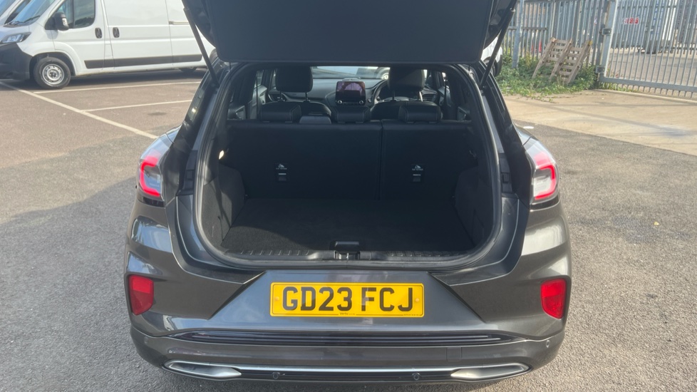 Ford Puma 1.0 EcoBoost Hybrid mHEV 155 ST-Line Vignale 5dr Petrol Hatchback - Image 4