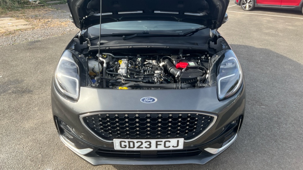 Ford Puma 1.0 EcoBoost Hybrid mHEV 155 ST-Line Vignale 5dr Petrol Hatchback - Image 8