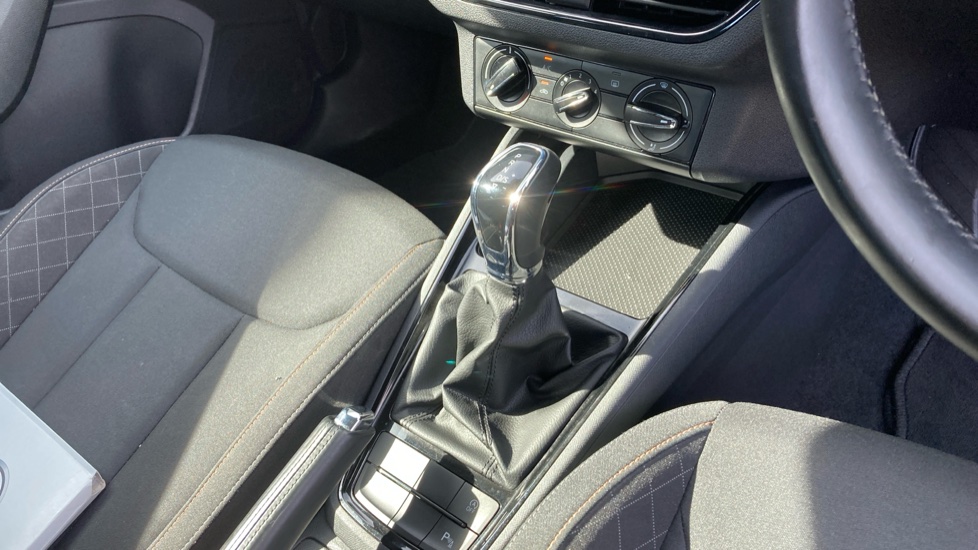 Skoda Scala 1.5 TSI SE 5dr DSG Petrol Hatchback - Image 13