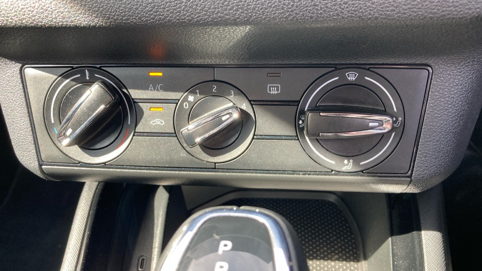 Skoda Scala 1.5 TSI SE 5dr DSG Petrol Hatchback - Image 22