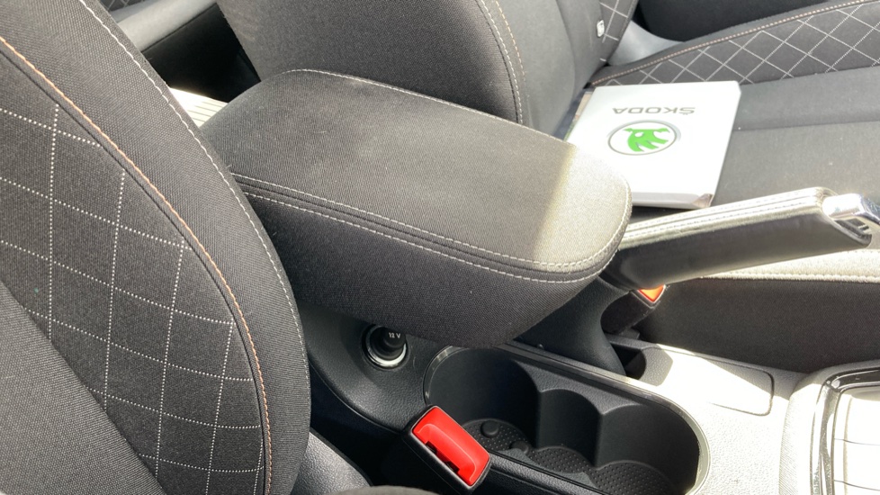 Skoda Scala 1.5 TSI SE 5dr DSG Petrol Hatchback - Image 30