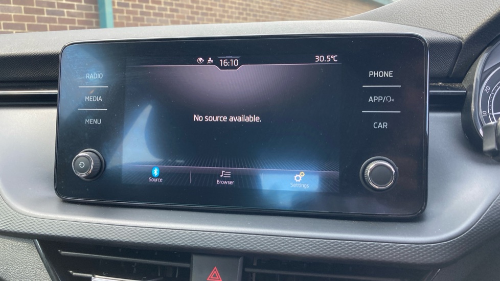 Skoda Scala 1.5 TSI SE 5dr DSG Petrol Hatchback - Image 42