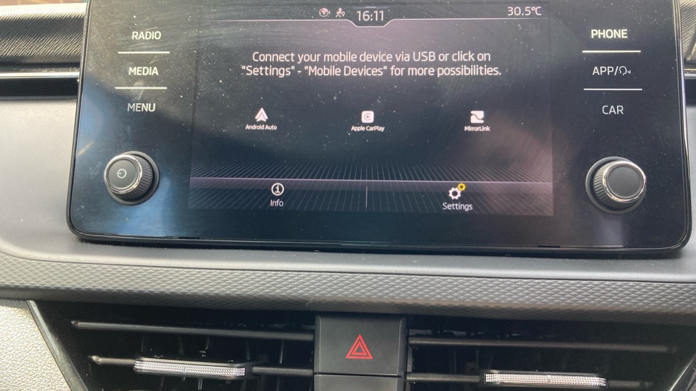 Skoda Scala 1.5 TSI SE 5dr DSG Petrol Hatchback - Image 45
