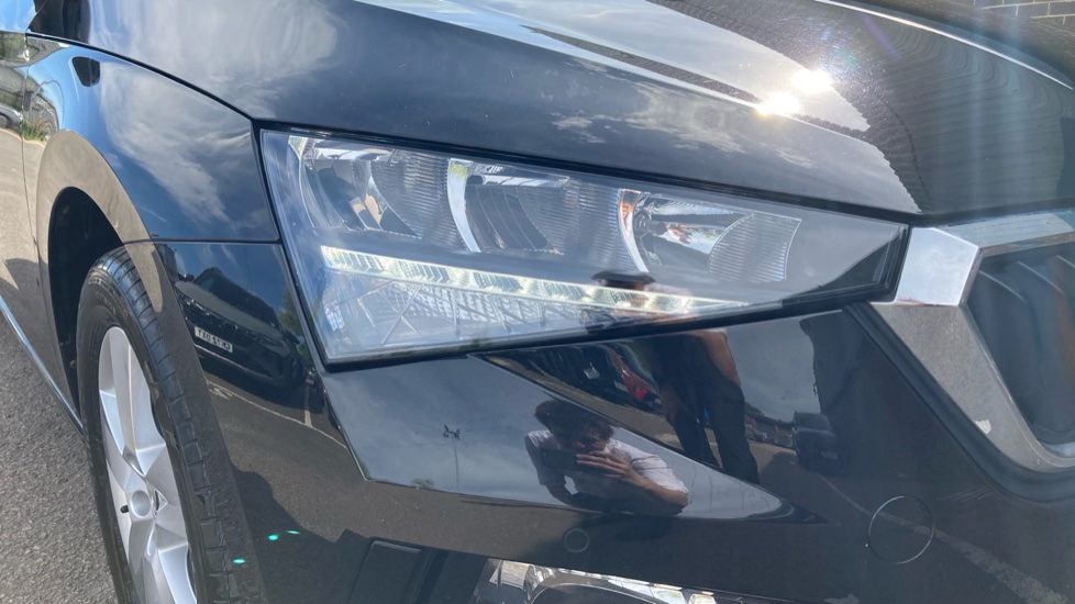 Skoda Scala 1.5 TSI SE 5dr DSG Petrol Hatchback - Image 60