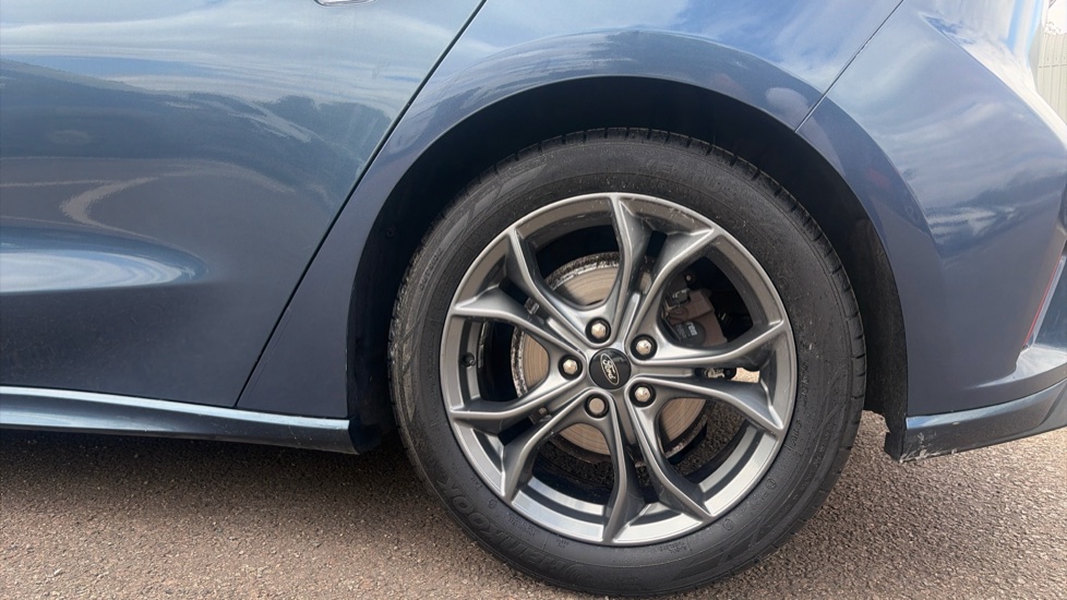 Ford Focus 1.0 EcoBoost 125 ST-Line 5dr Petrol Hatchback - Image 7