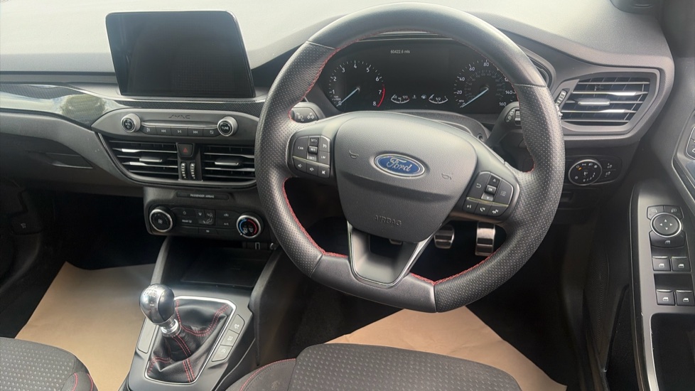 Ford Focus 1.0 EcoBoost 125 ST-Line 5dr Petrol Hatchback - Image 10