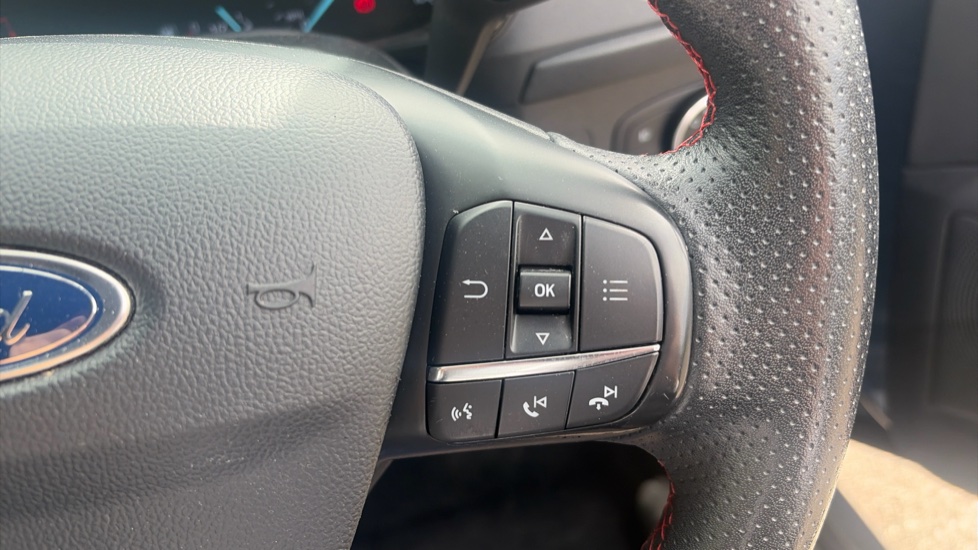 Ford Focus 1.0 EcoBoost 125 ST-Line 5dr Petrol Hatchback - Image 22