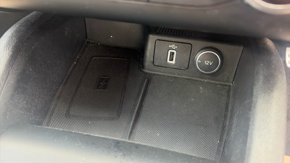 Ford Focus 1.0 EcoBoost 125 ST-Line 5dr Petrol Hatchback - Image 30