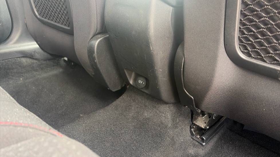 Ford Focus 1.0 EcoBoost 125 ST-Line 5dr Petrol Hatchback - Image 31