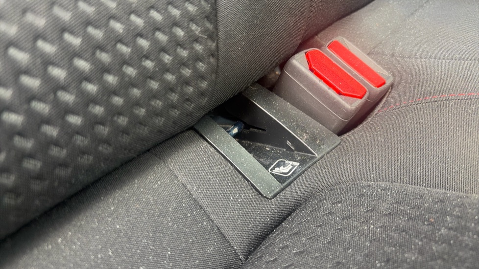 Ford Focus 1.0 EcoBoost 125 ST-Line 5dr Petrol Hatchback - Image 32