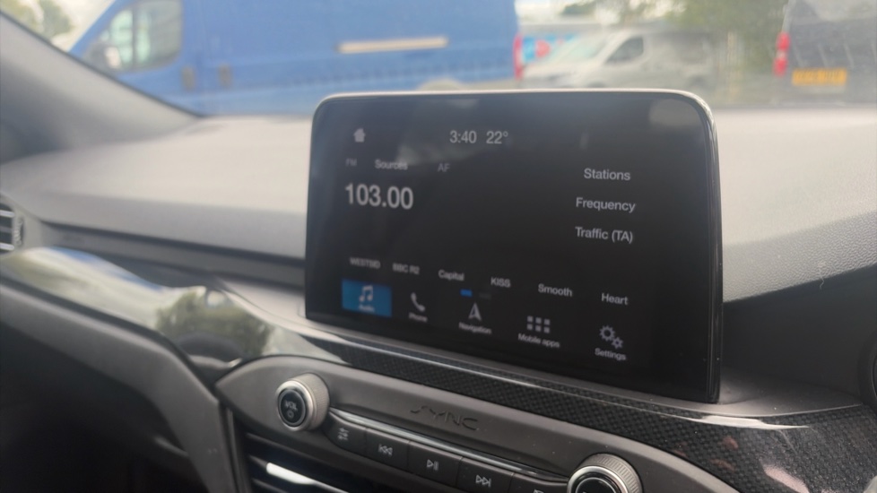 Ford Focus 1.0 EcoBoost 125 ST-Line 5dr Petrol Hatchback - Image 35