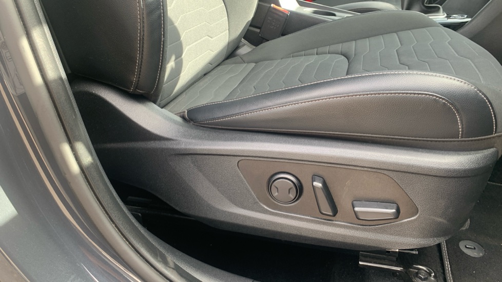 Kia Sportage 1.6T GDi ISG 3 5dr Petrol Estate - Image 37