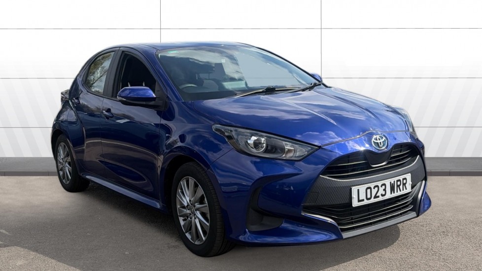 Toyota Yaris 1.5 Hybrid Icon 5dr CVT Hybrid Hatchback - Image 1