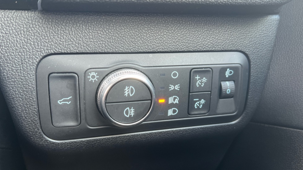 Ford Kuga 1.5 EcoBoost 150 ST-Line X Edition 5dr Petrol Estate - Image 25