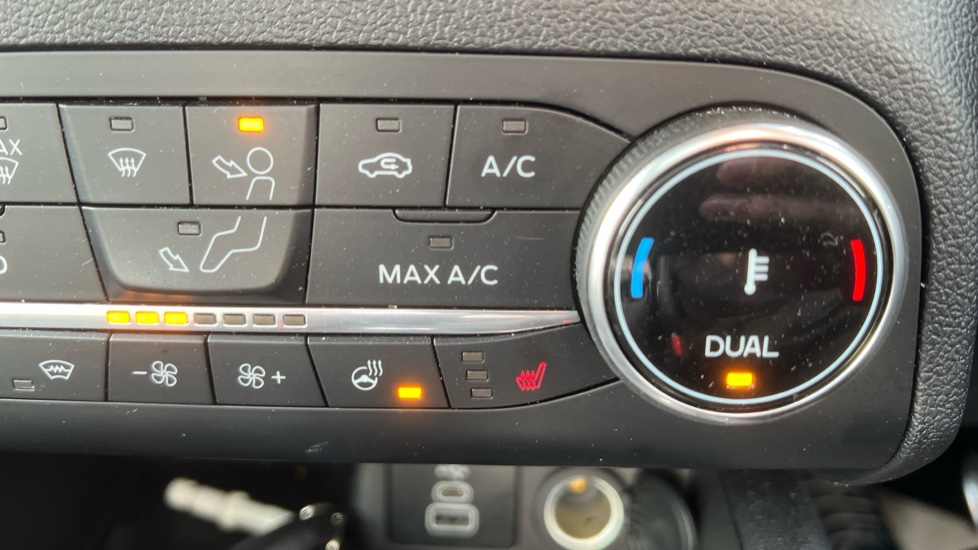 Ford Kuga 1.5 EcoBoost 150 ST-Line X Edition 5dr Petrol Estate - Image 30