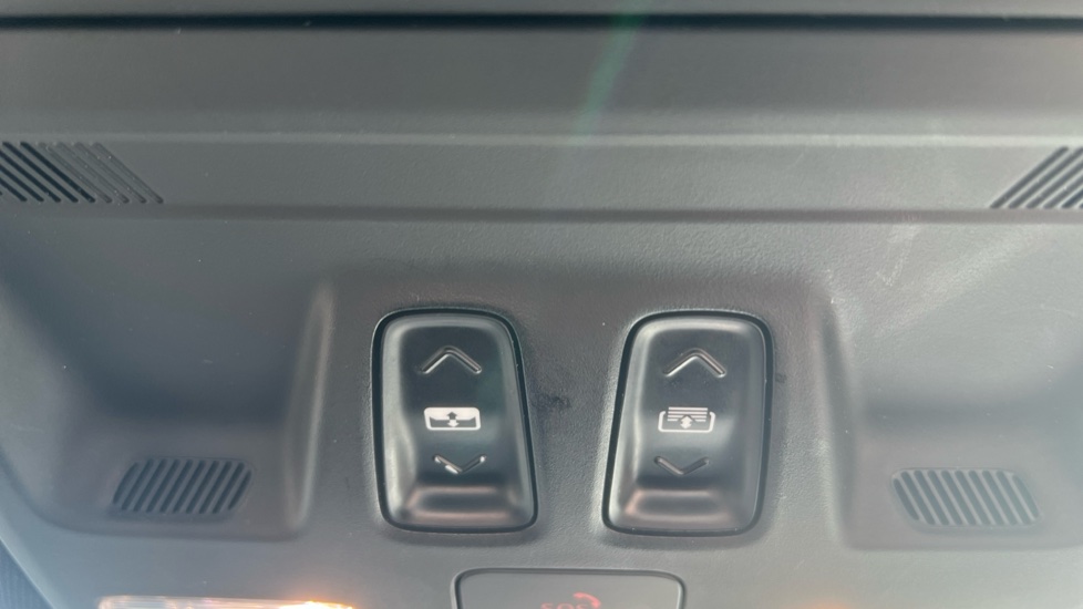 Ford Kuga 1.5 EcoBoost 150 ST-Line X Edition 5dr Petrol Estate - Image 35