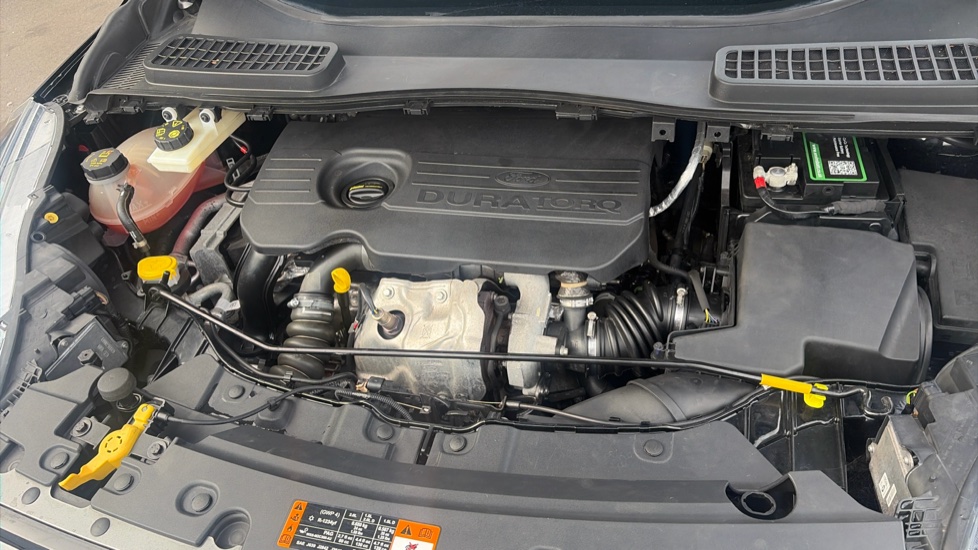 Ford Kuga 1.5 TDCi ST-Line 5dr 2WD Diesel Estate - Image 8