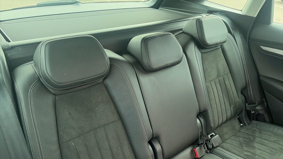Skoda Karoq 1.5 TSI SE L 5dr Petrol Estate - Image 15