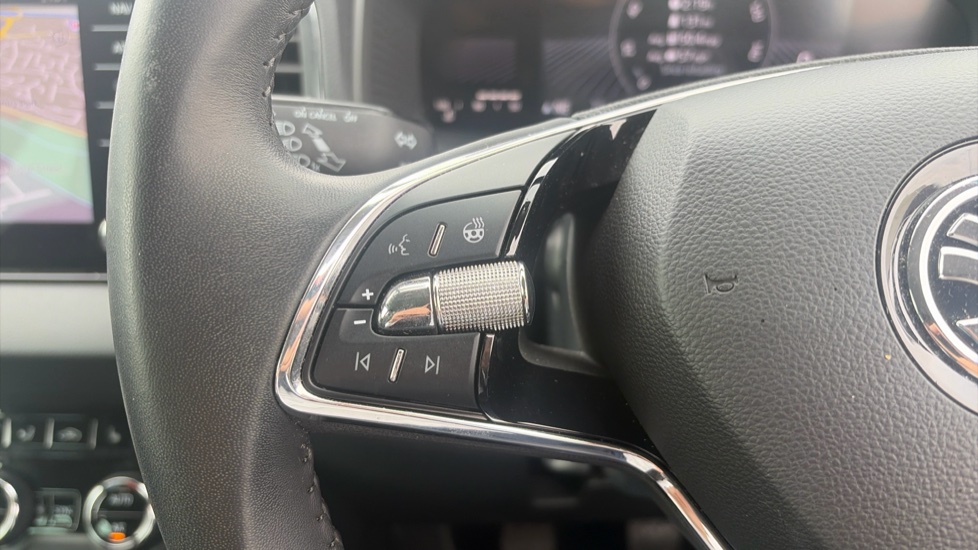 Skoda Karoq 1.5 TSI SE L 5dr Petrol Estate - Image 21