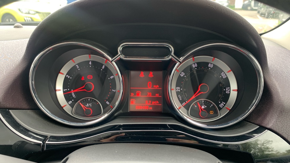 Vauxhall Adam 1.2i Glam 3dr Petrol Hatchback - Image 18