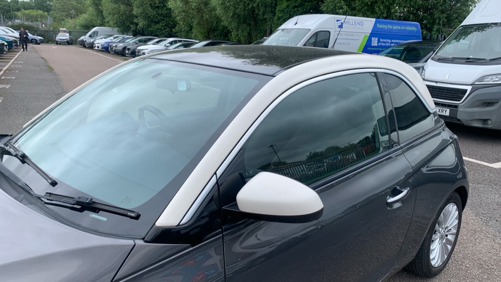 Vauxhall Adam 1.2i Glam 3dr Petrol Hatchback - Image 26