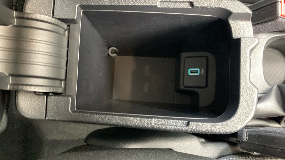 Ford Fiesta 1.0 EcoBoost Titanium 5dr Petrol Hatchback - Image 36