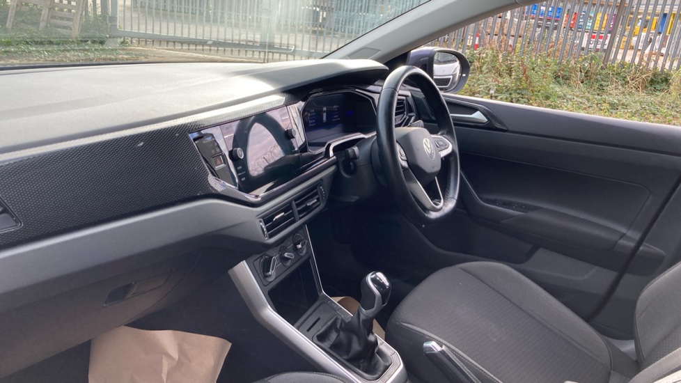 Volkswagen Taigo 1.0 TSI Life 5dr Petrol Hatchback - Image 9