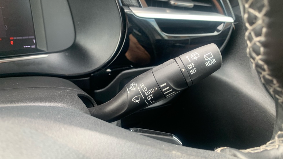 Vauxhall Corsa 1.2 Elite Edition 5dr Petrol Hatchback - Image 37