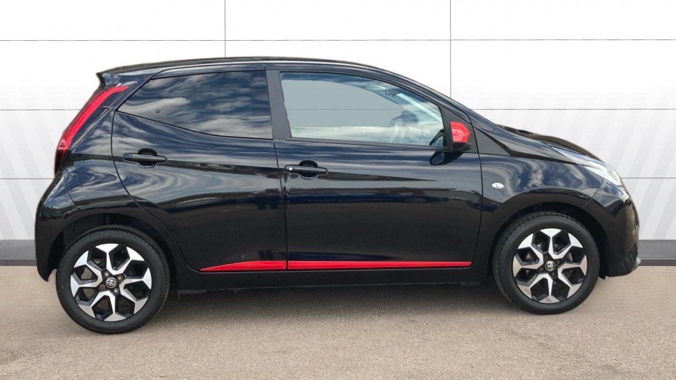 Toyota Aygo 1.0 VVT-i X-Trend TSS 5dr Petrol Hatchback - Image 5