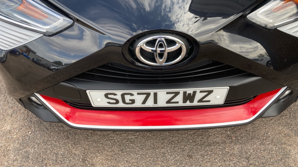 Toyota Aygo 1.0 VVT-i X-Trend TSS 5dr Petrol Hatchback - Image 35