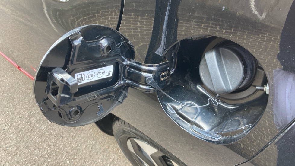 Toyota Aygo 1.0 VVT-i X-Trend TSS 5dr Petrol Hatchback - Image 38