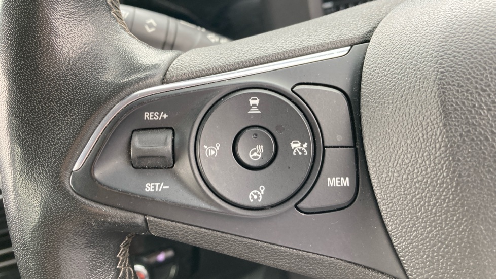 Vauxhall Mokka 1.2 Turbo 100 Elite Edition 5dr Petrol Hatchback - Image 21