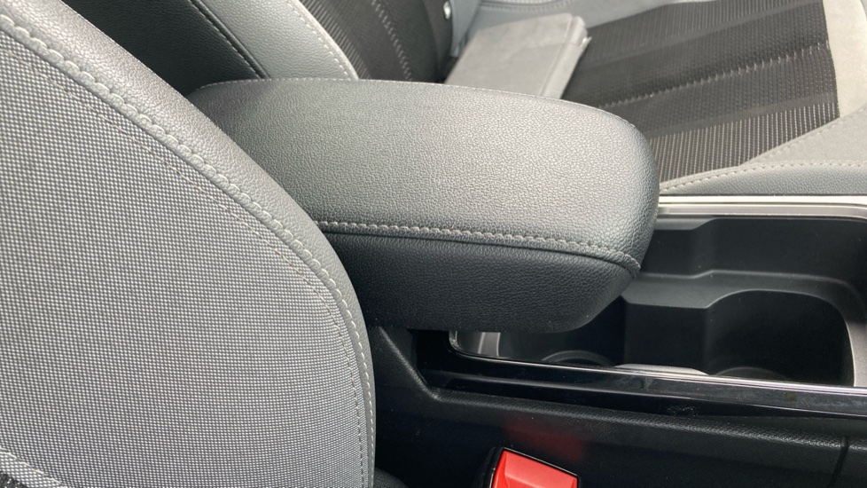 Vauxhall Mokka 1.2 Turbo 100 Elite Edition 5dr Petrol Hatchback - Image 35