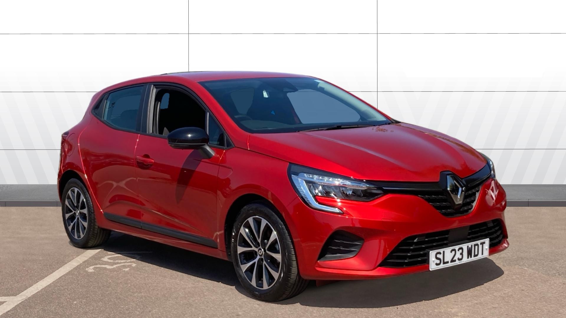 Renault Clio dealer public-web source image