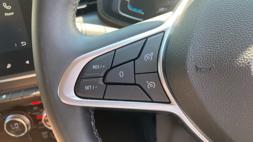 Renault Clio 1.6 E-TECH full hybrid 145 Evolution 5dr Auto Hybrid Hatchback - Image 34