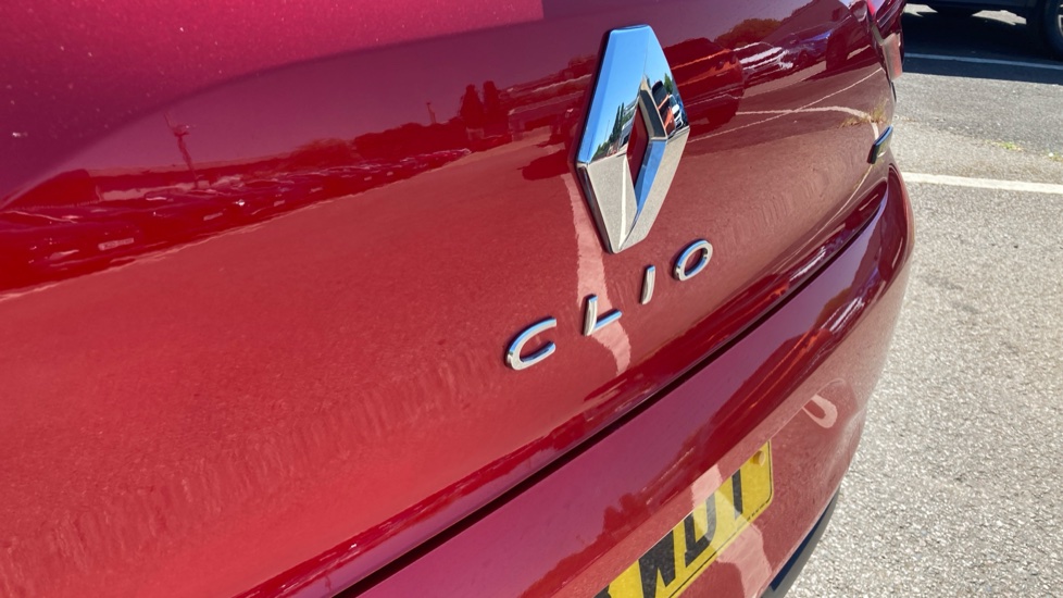 Renault Clio 1.6 E-TECH full hybrid 145 Evolution 5dr Auto Hybrid Hatchback - Image 52