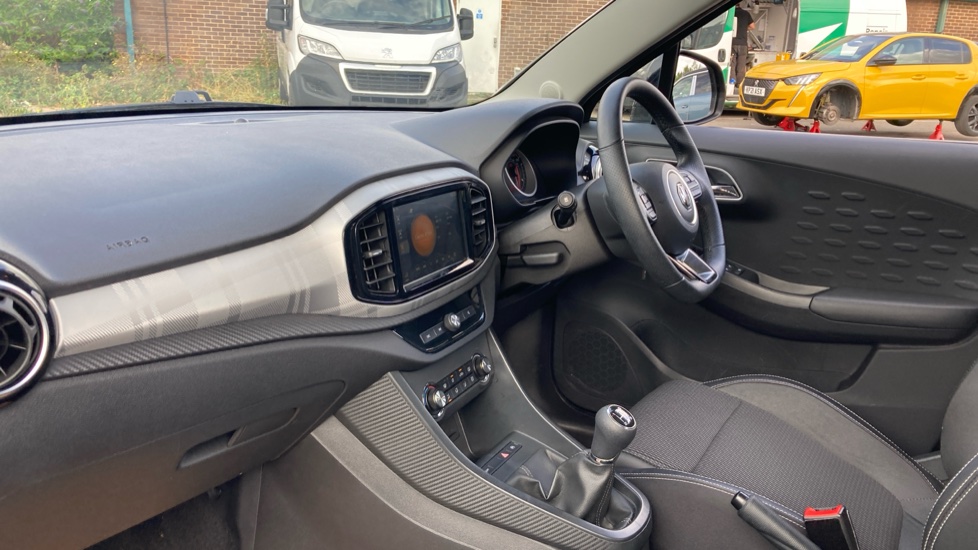 MG MG3 1.5 VTi-TECH Exclusive 5dr [Navigation] Petrol Hatchback - Image 9