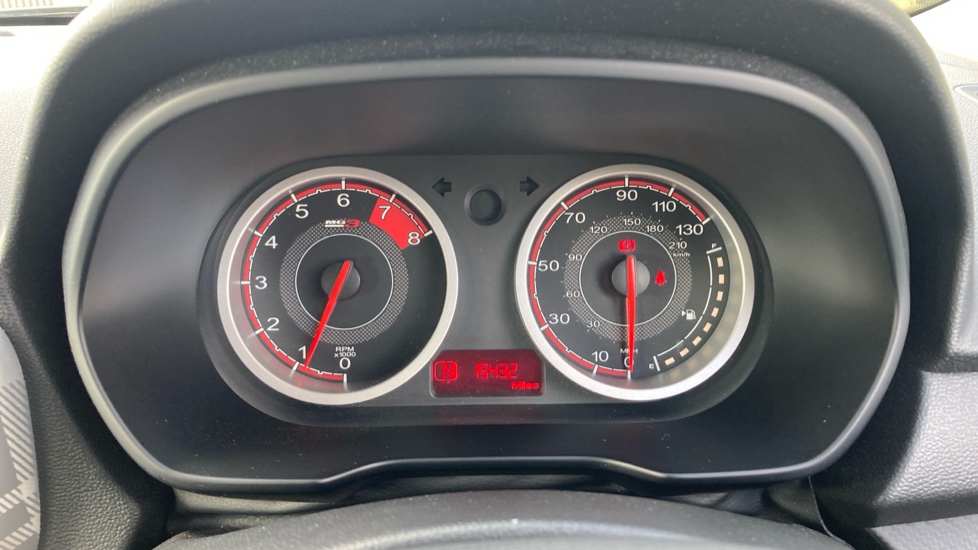 MG MG3 1.5 VTi-TECH Exclusive 5dr [Navigation] Petrol Hatchback - Image 18